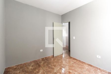 Quarto 1 de casa para alugar com 2 quartos, 55m² em Conjunto Habitacional Aguia de Haia, São Paulo