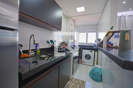 Cozinha e Área de Serviço de apartamento à venda com 2 quartos, 51m² em Vila Sao Francisco, São Paulo