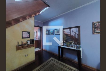 Sala de casa à venda com 3 quartos, 192m² em Jardim Luanda, São Paulo