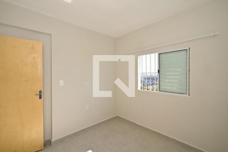 Quarto 1 de casa para alugar com 2 quartos, 50m² em Jardim Eledy, São Paulo