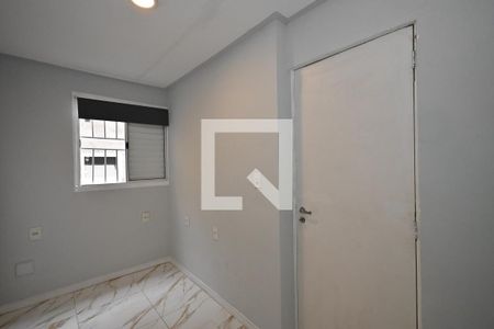 Quarto 2 de casa para alugar com 2 quartos, 44m² em Parque Assuncao, Taboão da Serra