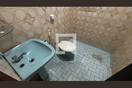 Banheiro de casa para alugar com 2 quartos, 120m² em Vila João Ramalho, Santo André