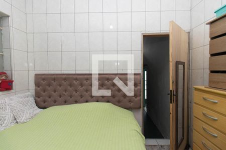 Suíte de casa à venda com 5 quartos, 240m² em Jardim Brasil (zona Norte), São Paulo
