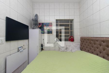 Suíte de casa à venda com 5 quartos, 240m² em Jardim Brasil (zona Norte), São Paulo