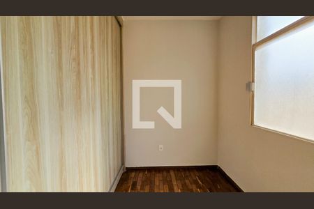 Apartamento à venda com 3 quartos, 97m² em Calafate, Belo Horizonte