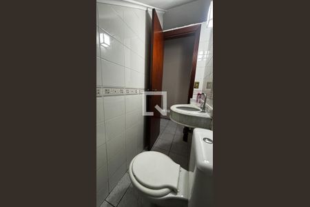 Lavabo de casa à venda com 2 quartos, 158m² em Vila Vilma, Santo André