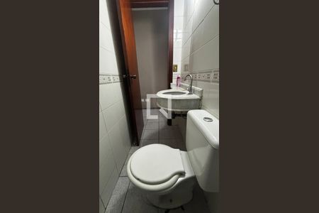 Lavabo de casa à venda com 2 quartos, 158m² em Vila Vilma, Santo André