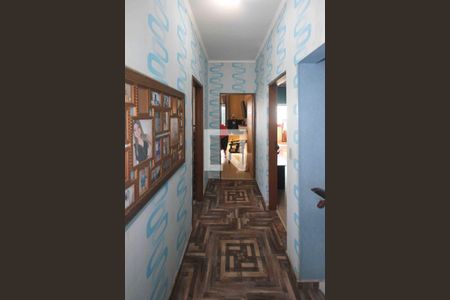 Corredor de casa à venda com 3 quartos, 119m² em Jardim Tango, São Paulo