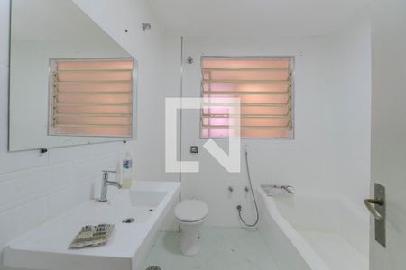 Banheiro de apartamento à venda com 1 quarto, 73m² em República, São Paulo