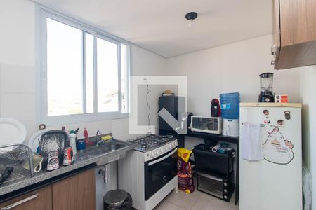 Cozinha de apartamento à venda com 2 quartos, 58m² em Vila Mazzei, São Paulo