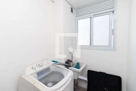 Área de Serviço de apartamento à venda com 2 quartos, 58m² em Vila Mazzei, São Paulo
