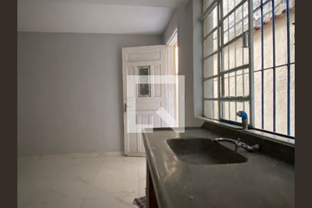 Sala -Cozinha de casa para alugar com 1 quarto, 50m² em Jardim das Flores, Osasco