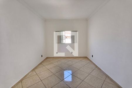 Quarto 2 de casa para alugar com 2 quartos, 105m² em Jardim Garcia, Campinas