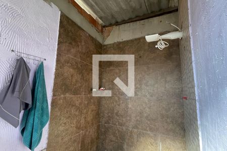 Banheiro de casa para alugar com 2 quartos, 210m² em São Bento, Duque de Caxias