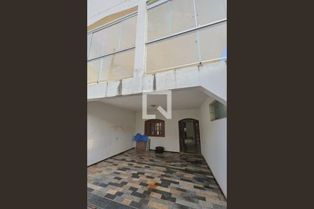 Casa à venda com 3 quartos, 300m² em Parque Xangri-lá, Contagem