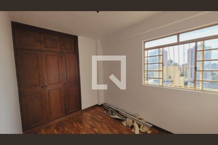Quarto de apartamento para alugar com 3 quartos, 76m² em Jardim America, Belo Horizonte