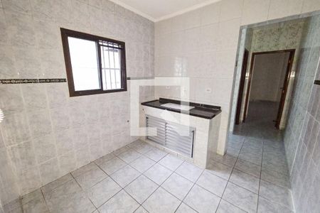 Cozinha de apartamento para alugar com 1 quarto, 70m² em Guilhermina, Praia Grande