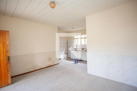 Sala de casa à venda com 5 quartos, 251m² em Água Branca, Contagem