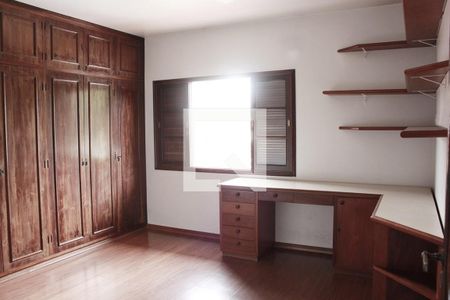 Quarto de casa à venda com 4 quartos, 500m² em Vila Cordeiro, São Paulo