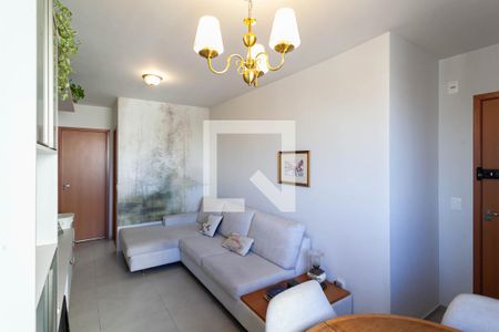 Apartamento à venda com 2 quartos, 55m² em Santa Efigênia, Belo Horizonte