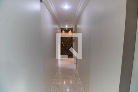 Corredor  de apartamento à venda com 2 quartos, 80m² em Santa Rosa, Niterói
