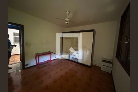 Quarto de casa à venda com 3 quartos, 200m² em Piedade, Rio de Janeiro