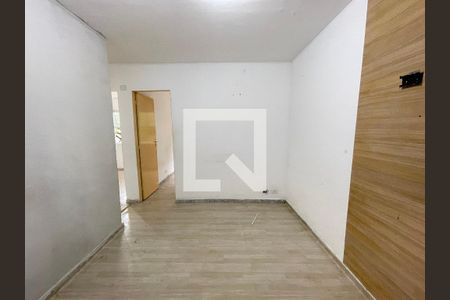 Sala de apartamento à venda com 2 quartos, 49m² em Jardim São Jorge, São Paulo