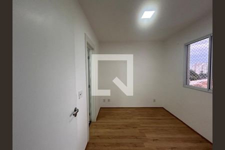 Quarto 1 - suíte 1 de apartamento para alugar com 2 quartos, 51m² em Vila Isa, São Paulo