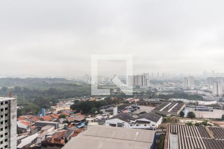 Vista da Sacada de apartamento para alugar com 2 quartos, 44m² em Vila Sul-americana, Carapicuíba