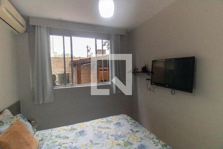 Quarto 1 de apartamento à venda com 2 quartos, 60m² em Maria Paula, Niterói