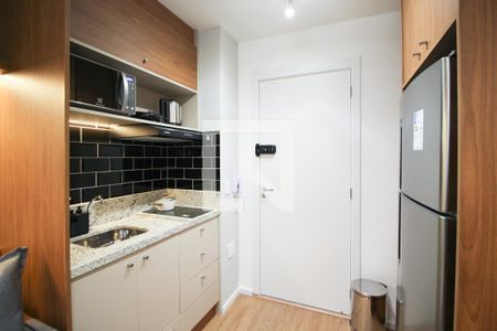 Cozinha de apartamento para alugar com 1 quarto, 24m² em Vila Nova Conceição, São Paulo