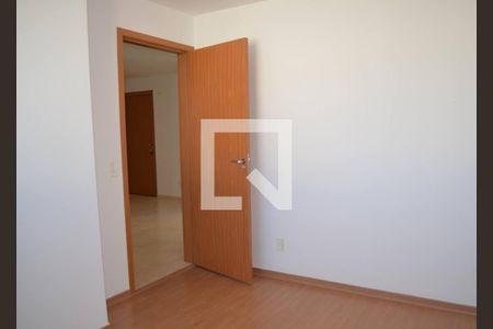 Quarto de apartamento à venda com 2 quartos, 59m² em Residencial Canada, Goiânia