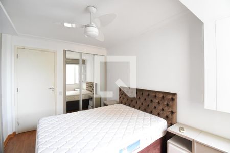 Quarto 1 de apartamento para alugar com 2 quartos, 64m² em Centro, Curitiba