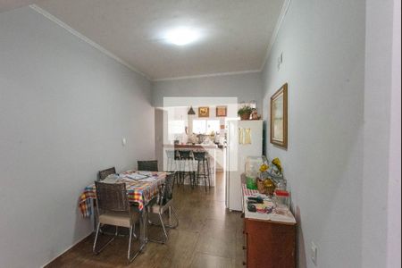Sala de casa à venda com 2 quartos, 180m² em Parque Beatriz, Campinas