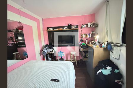 Quarto 1 de apartamento para alugar com 3 quartos, 55m² em Bento Ribeiro, Rio de Janeiro