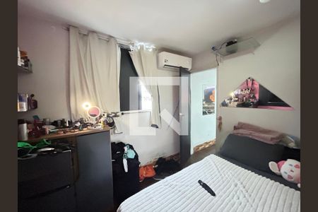 Quarto 1 de apartamento para alugar com 3 quartos, 55m² em Bento Ribeiro, Rio de Janeiro