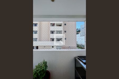 Varanda da sala de apartamento para alugar com 1 quarto, 65m² em Vila Bertioga, São Paulo
