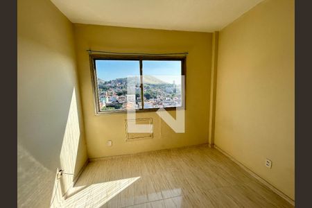 Quarto 1 de apartamento para alugar com 2 quartos, 68m² em Praça Seca, Rio de Janeiro