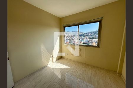 Quarto 1 de apartamento para alugar com 2 quartos, 68m² em Praça Seca, Rio de Janeiro