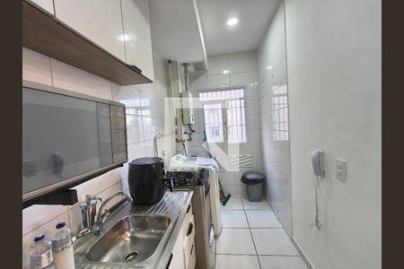 Cozinha de apartamento para alugar com 1 quarto, 43m² em Anil, Rio de Janeiro
