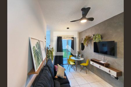 Sala de apartamento para alugar com 1 quarto, 43m² em Anil, Rio de Janeiro