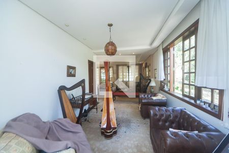 sala de casa de condomínio para alugar com 4 quartos, 3000m² em Retiro do Chalé, Brumadinho