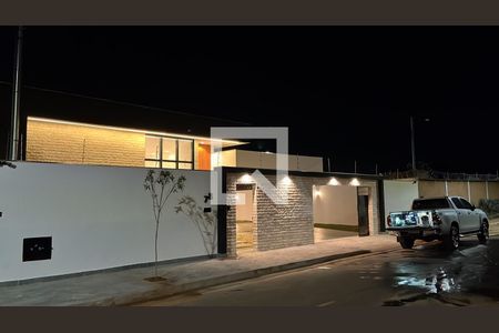 Casa para alugar com 3 quartos, 200m² em Conjunto Habitacional Vila Maria, Lagoa Santa