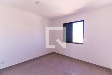 Quarto 1 de apartamento para alugar com 2 quartos, 40m² em Vila Canero, São Paulo