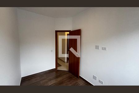 Quarto 1 de apartamento para alugar com 2 quartos, 52m² em Vila Alice, Santo André