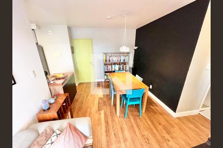 Sala de apartamento à venda com 2 quartos, 50m² em Vila Dom Pedro Ii, São Paulo