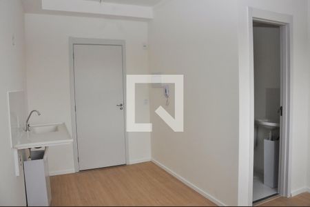 Kitnet / studio - Quarto e Cozinha de apartamento para alugar com 1 quarto, 17m² em Vila Jaguara, São Paulo
