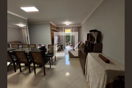 Sala de apartamento para alugar com 2 quartos, 84m² em Jardim Barbacena, Cotia