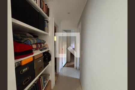 Quarto 1 de apartamento para alugar com 2 quartos, 84m² em Jardim Barbacena, Cotia