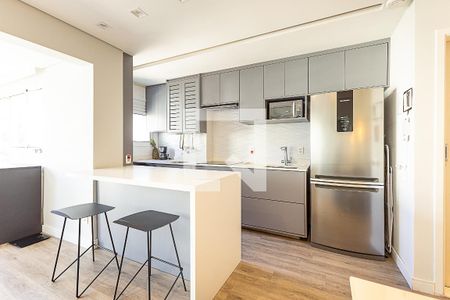 Cozinha de apartamento para alugar com 1 quarto, 56m² em Vila Nova Conceição, São Paulo